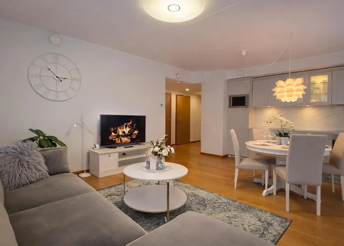 Center Bright * Tallinn